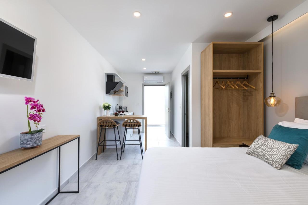 V Luxury Suites Kanali  Luaran gambar