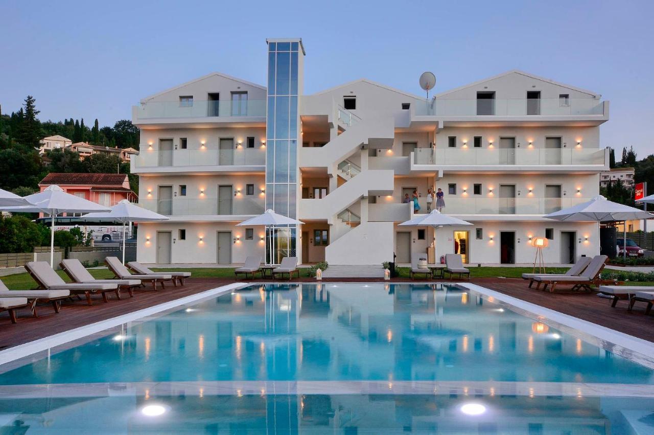 V Luxury Suites Kanali  Luaran gambar