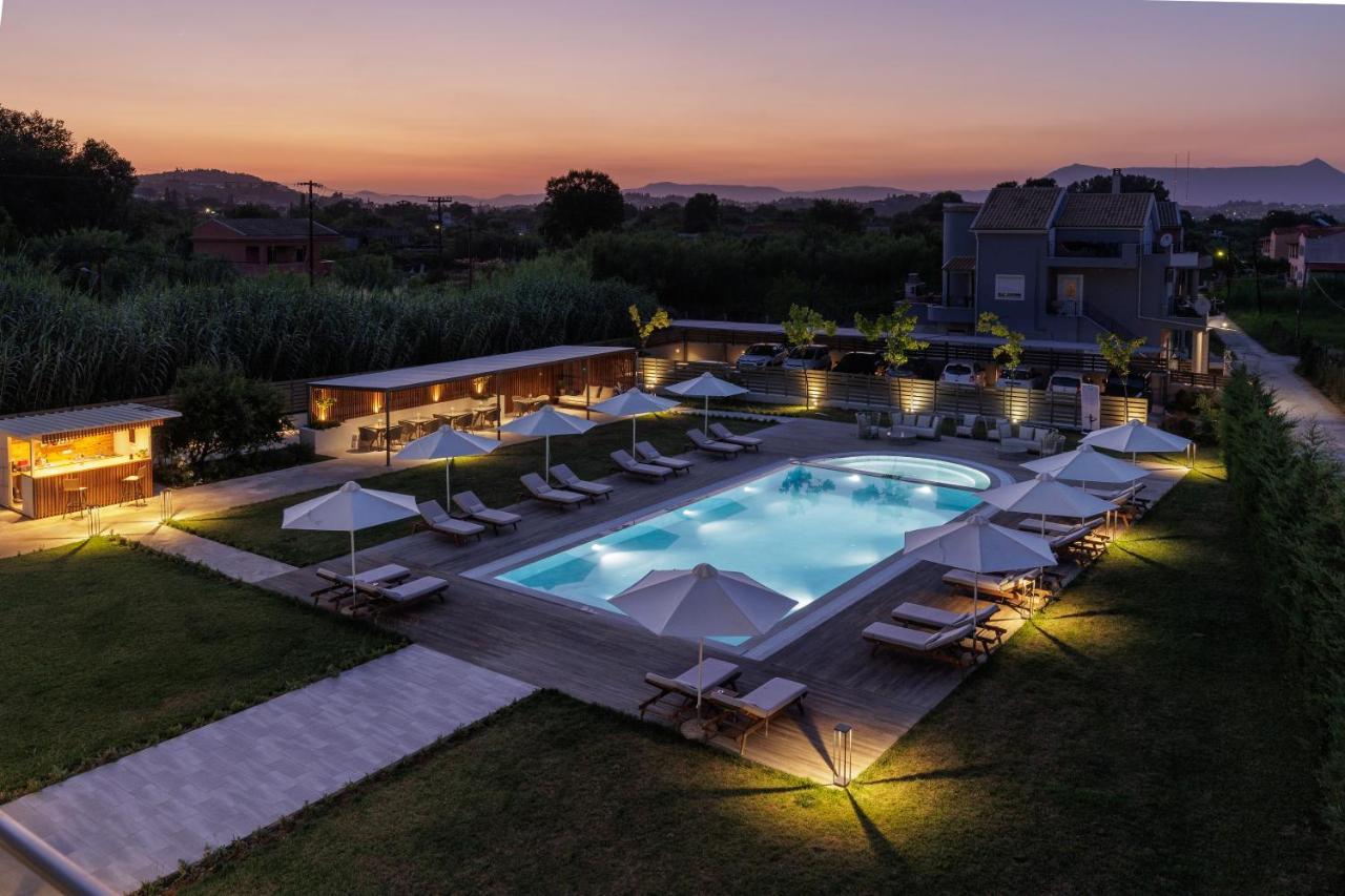 V Luxury Suites Kanali  Luaran gambar